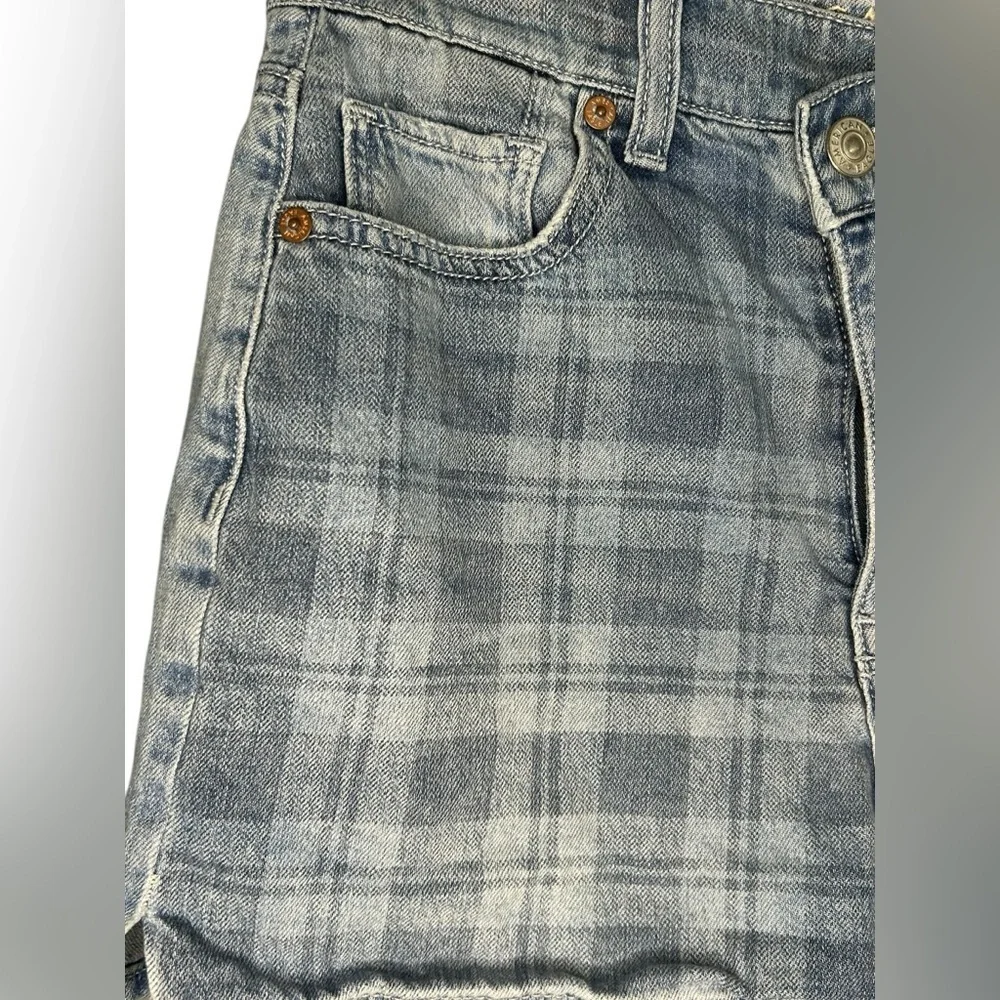 American Eagle Highest Rise Mom Short Blue Plaid Denim Women’s Size 4 Preppy